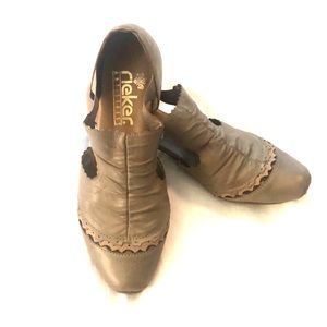 Reiker antistress walking shoes European Sz 39
